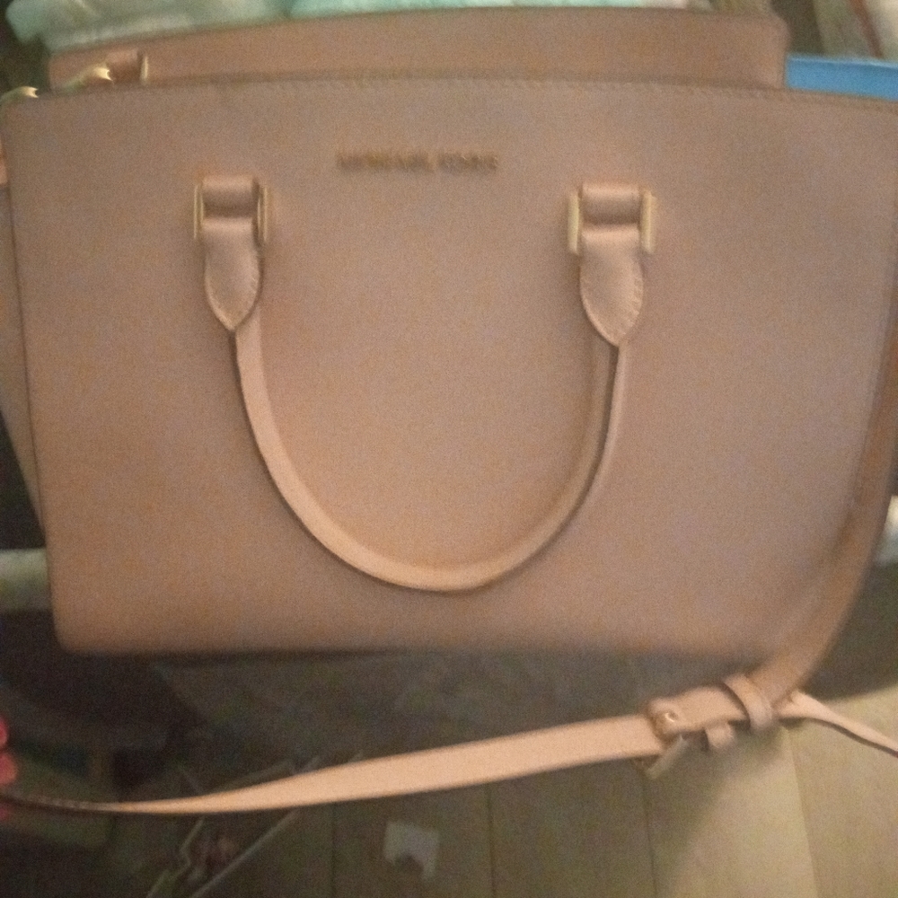 Michael kors hsndbag